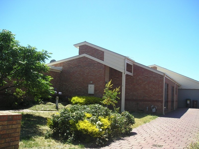 1/40 WILSONS LANE, Sunbury VIC 3429