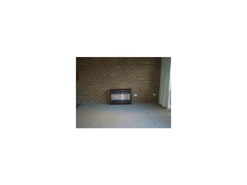 3/28-30 DARBYSHIRE STREET, Sunbury VIC 3429