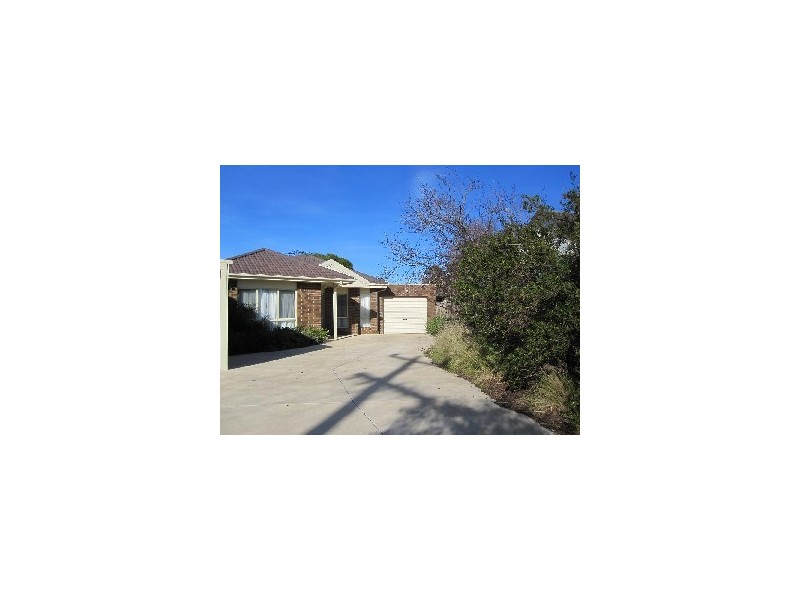 3A MELBA AVENUE, Sunbury VIC 3429
