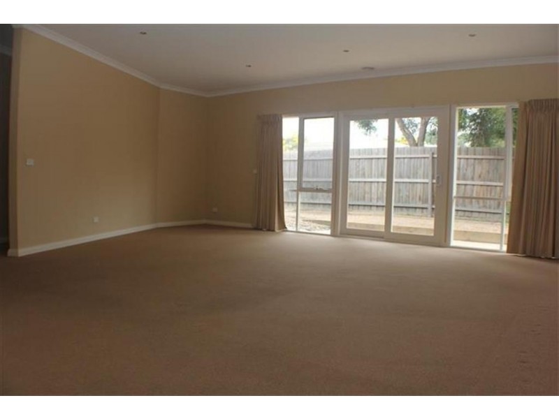 3A MELBA AVENUE, Sunbury VIC 3429