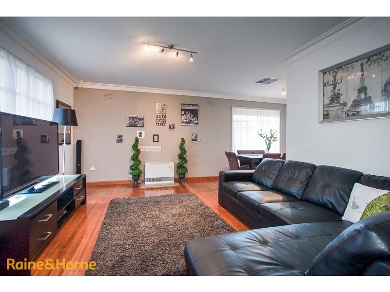 59 Gap Road, Sunbury VIC 3429