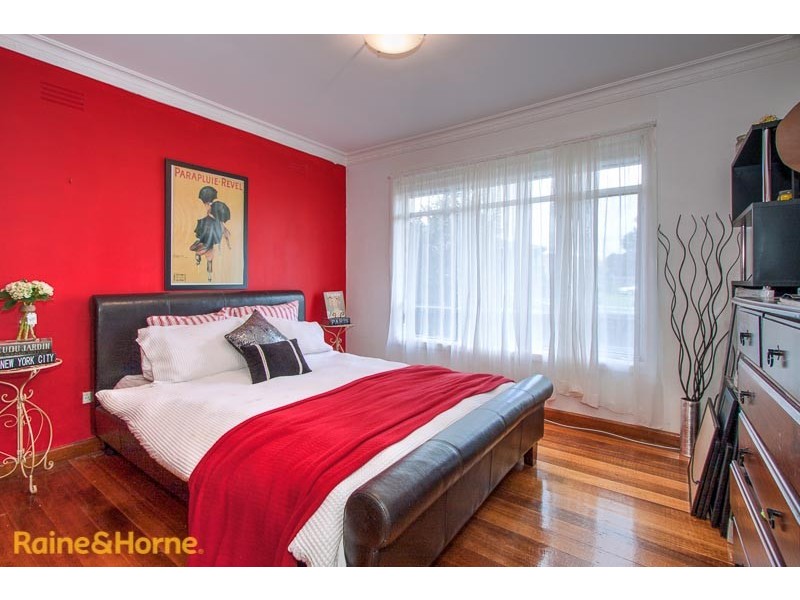 59 Gap Road, Sunbury VIC 3429