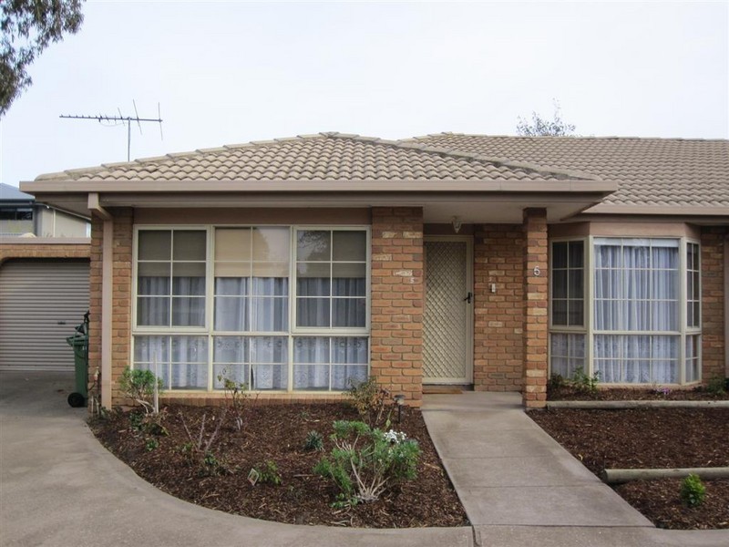 5/61-63 LIGAR STREET, Sunbury VIC 3429