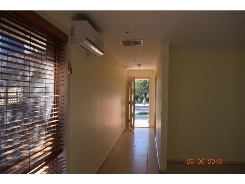 15 GIBBONS STREET, Sunbury VIC 3429