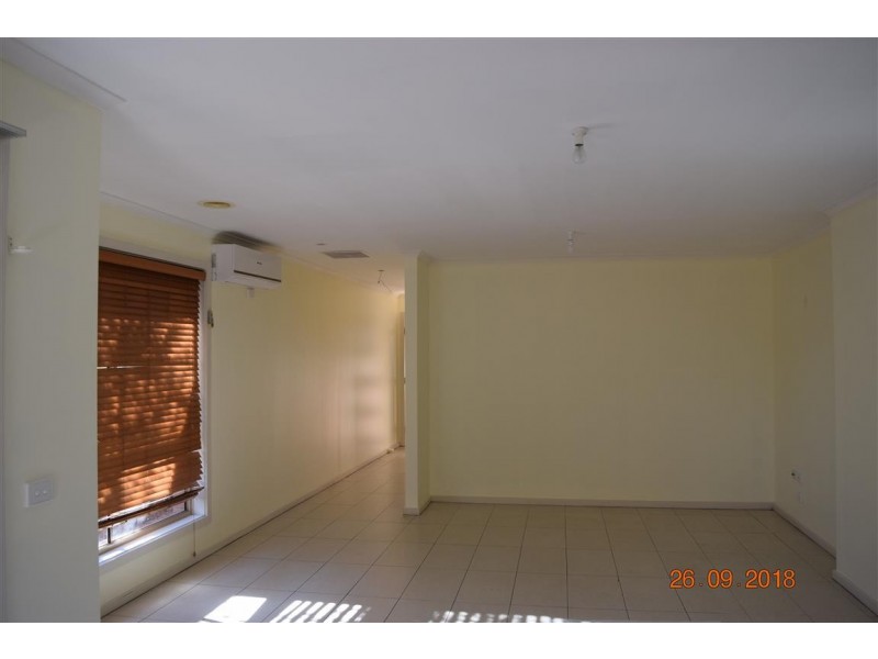 15 GIBBONS STREET, Sunbury VIC 3429