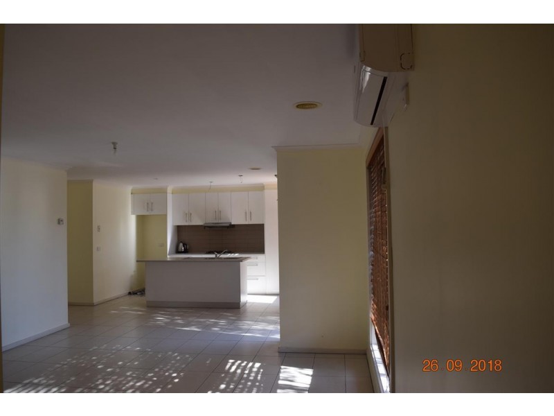 15 GIBBONS STREET, Sunbury VIC 3429