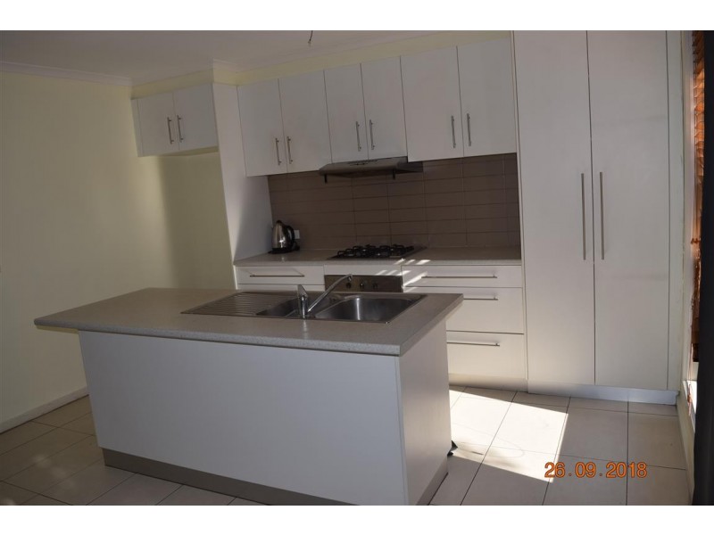 15 GIBBONS STREET, Sunbury VIC 3429