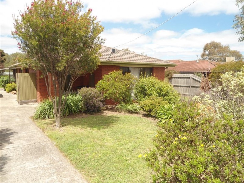 74 WILSONS LANE, Sunbury VIC 3429