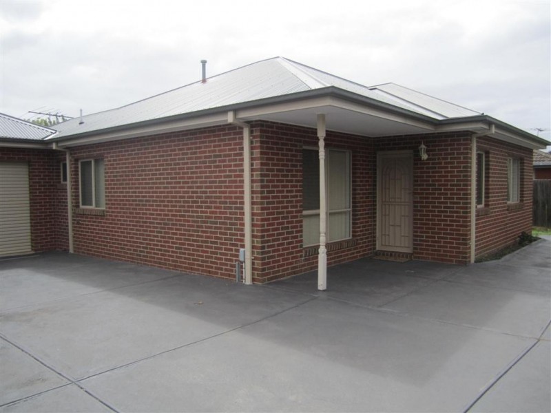 3/155 O’Shanassy Street, Sunbury VIC 3429