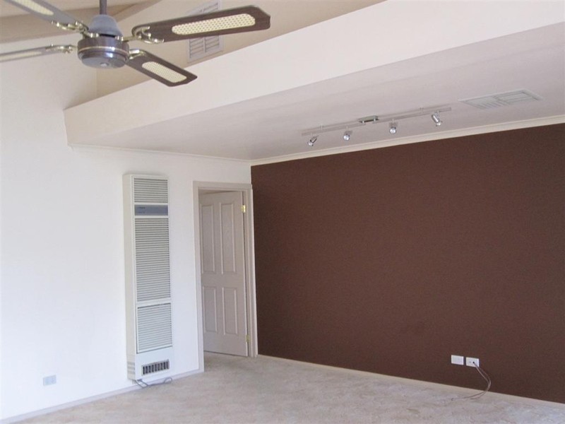 2 Scullin Court, Sunbury VIC 3429