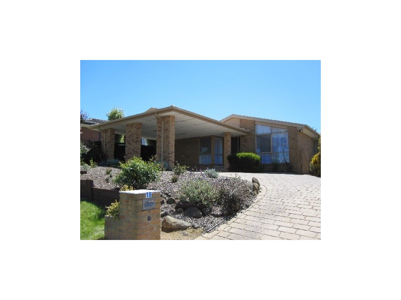 16 Fullbrook Drive, Sunbury VIC 3429