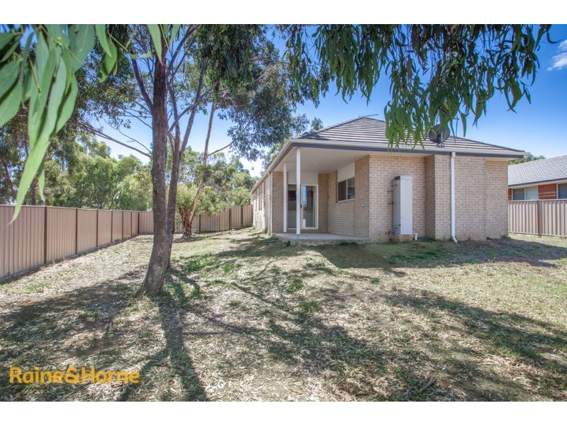 7 SANDPIPER GROVE, Sunbury VIC 3429