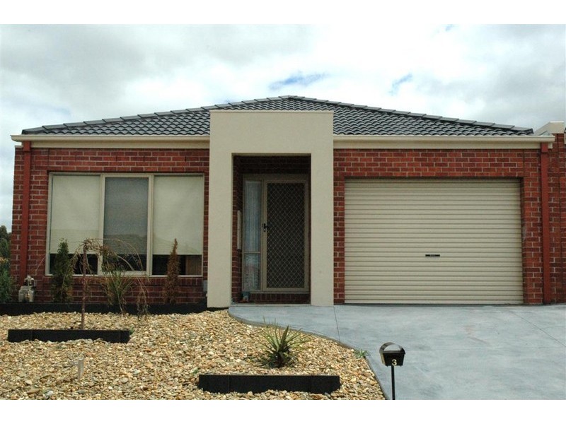 3 CAITLYN STREET, Sunbury VIC 3429