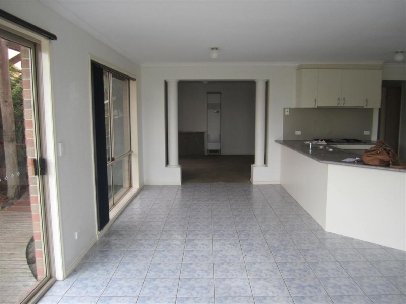 41 CHARTER ROAD EAST, Sunbury VIC 3429