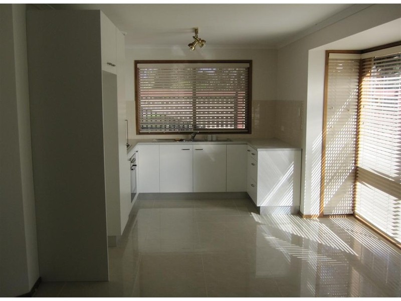 1B ALDRIDGE DRIVE, Sunbury VIC 3429