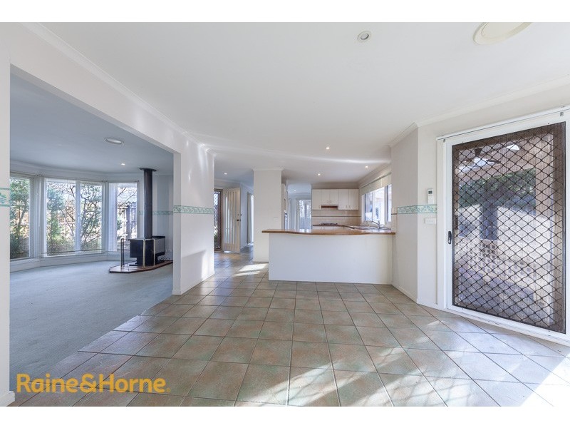83 Sorbonne Drive, Sunbury VIC 3429