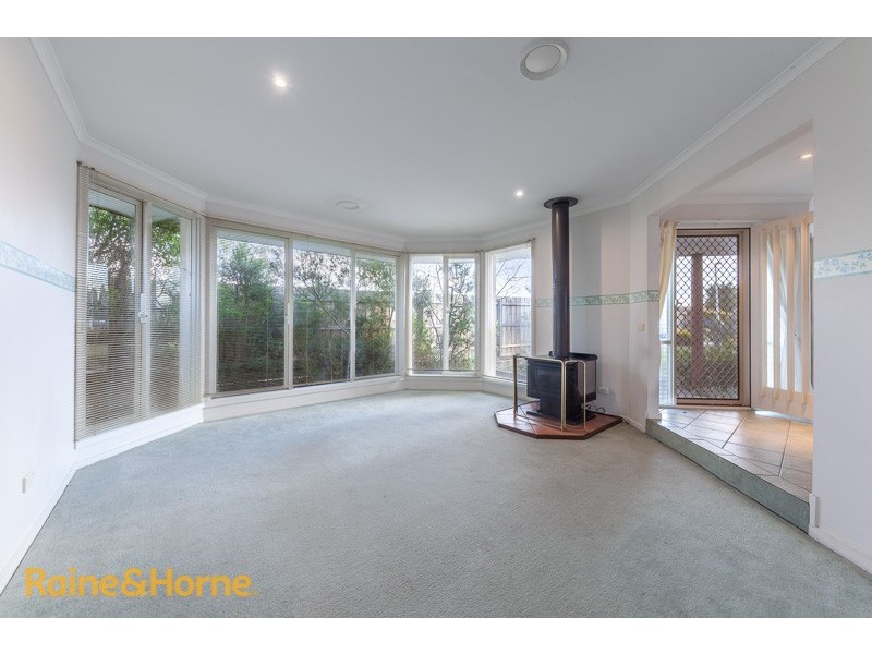 83 Sorbonne Drive, Sunbury VIC 3429