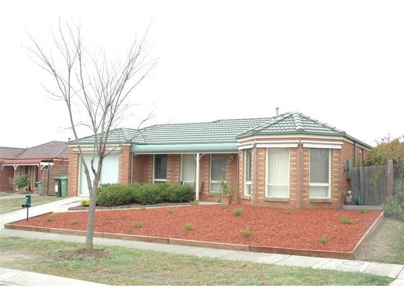 51 THORNTON AVENUE, Sunbury VIC 3429