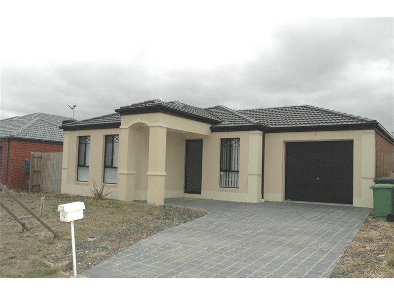 12 MASSIE CIRCUIT, Sunbury VIC 3429