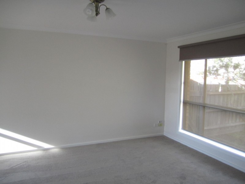 1/61 STATION STREET, Sunbury VIC 3429