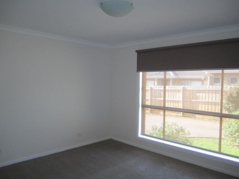 1/61 STATION STREET, Sunbury VIC 3429