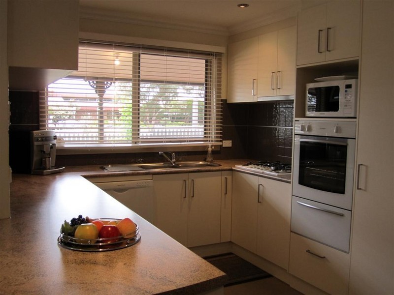 1/524 ELIZABETH DRIVE, Sunbury VIC 3429