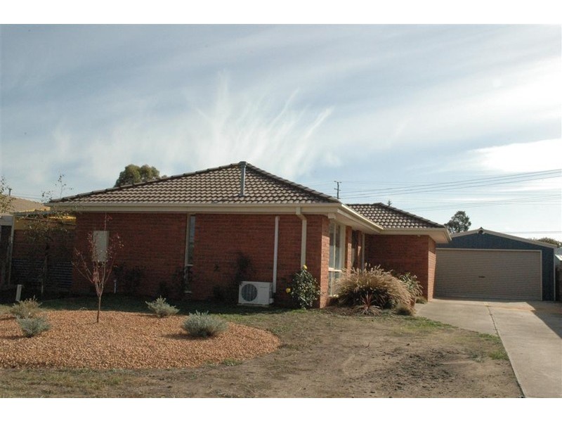 6 CADELL COURT, Sunbury VIC 3429