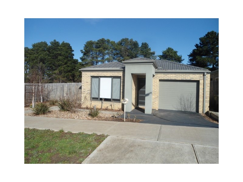 36A BAGGYGREEN STREET, Sunbury VIC 3429