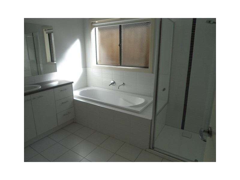 36A BAGGYGREEN STREET, Sunbury VIC 3429