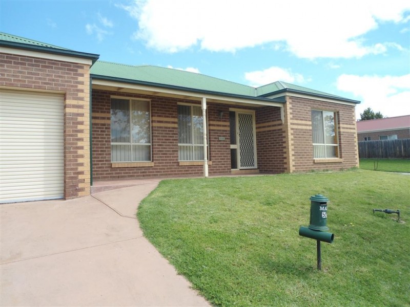 55 THORNTON AVE, Sunbury VIC 3429