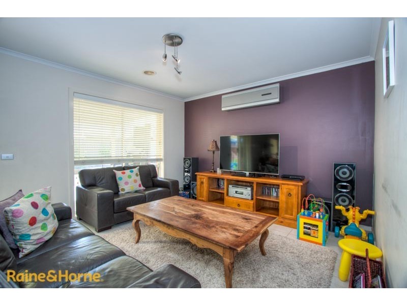 8 O’Reilly Court, Sunbury VIC 3429