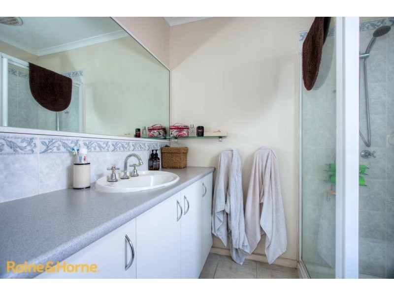 8 O’Reilly Court, Sunbury VIC 3429