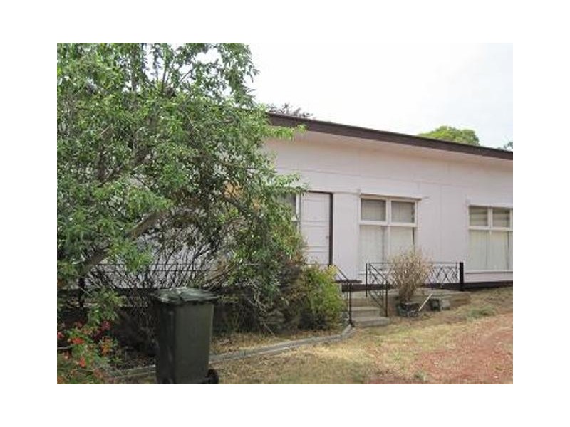 93 GAP ROAD, Sunbury VIC 3429