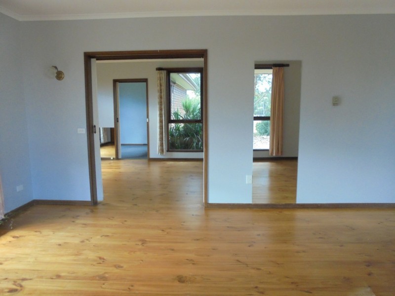 10 BUCKLEY ROAD, Diggers Rest VIC 3427