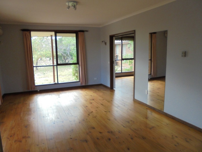 10 BUCKLEY ROAD, Diggers Rest VIC 3427