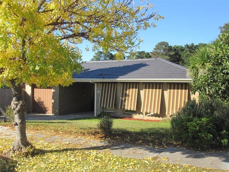 2 PERCEVAL STREET, Sunbury VIC 3429