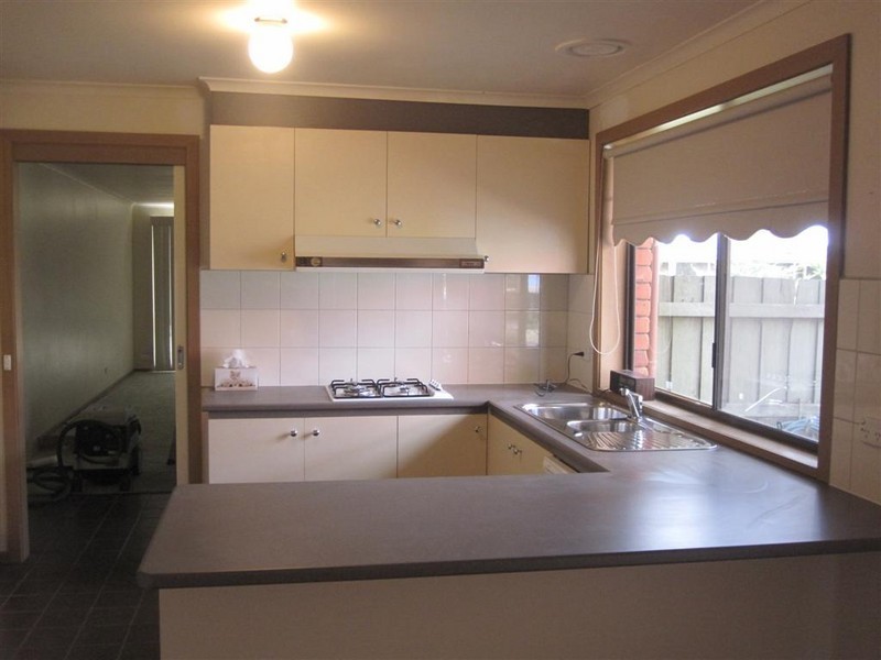 1 LEARMONTH STREET, Sunbury VIC 3429