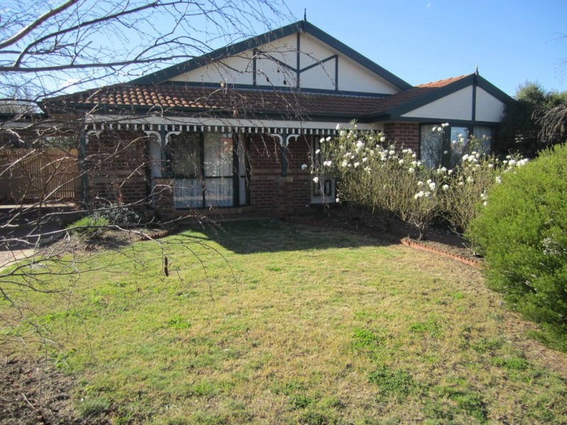 48 REGHON DRIVE, Sunbury VIC 3429