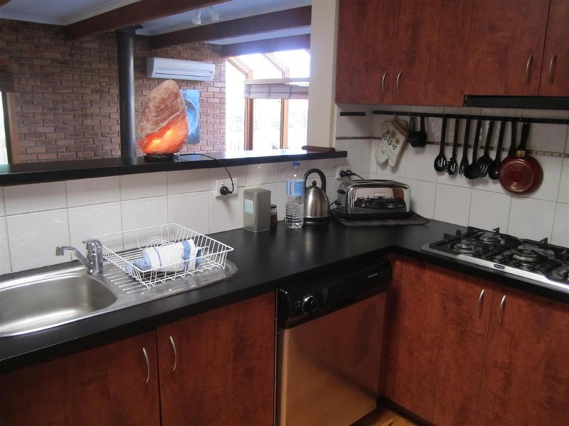 65 RESERVOIR ROAD, Sunbury VIC 3429