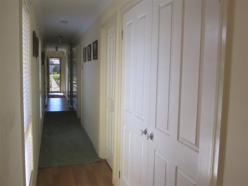 37B MILLER STREET, Sunbury VIC 3429