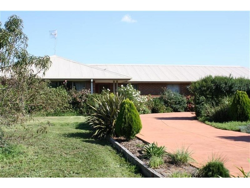 335 SETTLEMENT ROAD, Sunbury VIC 3429