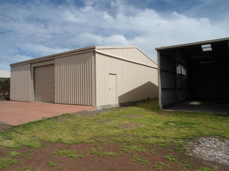 335 SETTLEMENT ROAD, Sunbury VIC 3429