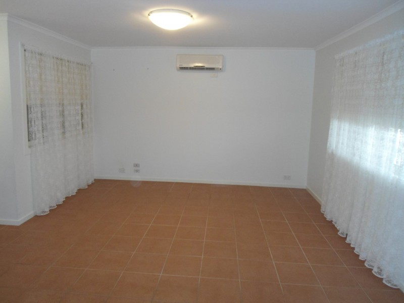 29 LA PEROUSE DRIVE, Sunbury VIC 3429