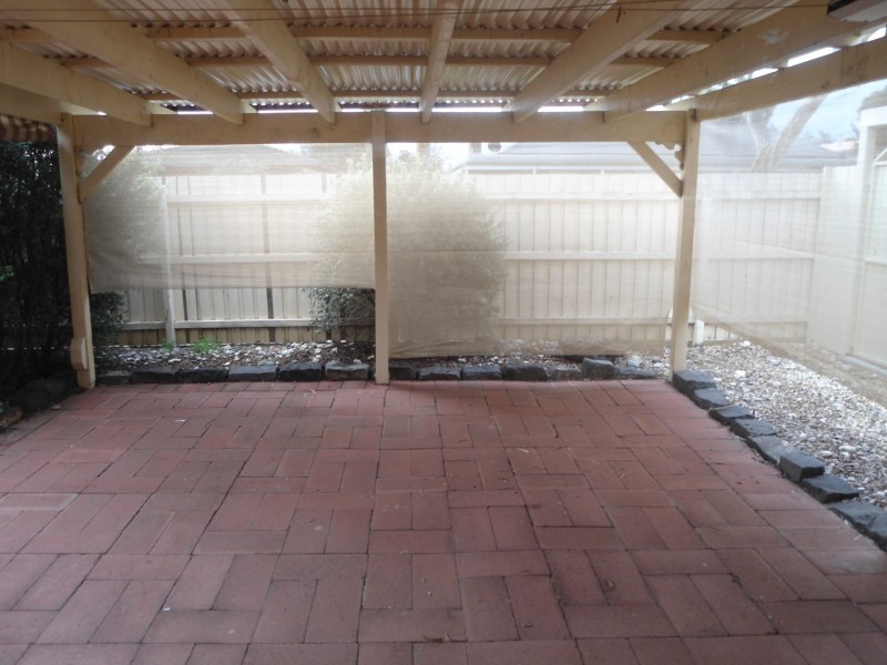 29 LA PEROUSE DRIVE, Sunbury VIC 3429