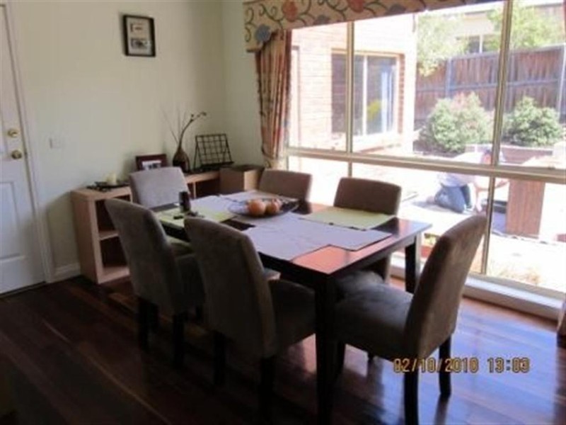 42 FULLWOOD DRIVE, Sunbury VIC 3429