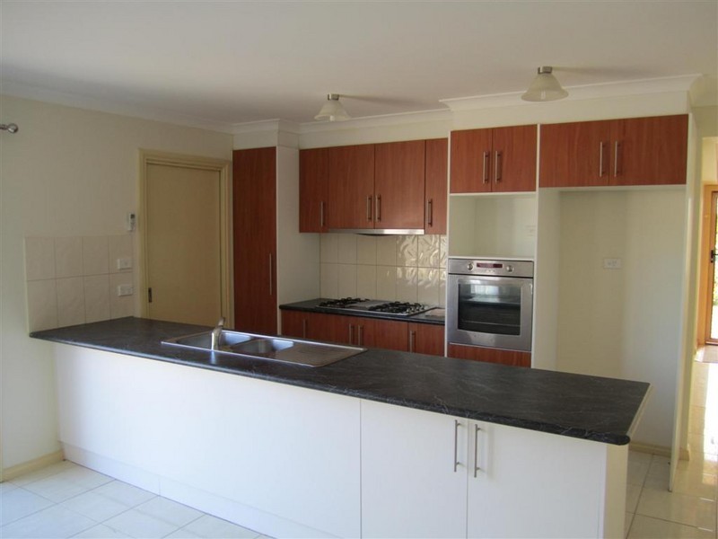 57C CHARTER ROAD EAST, Sunbury VIC 3429