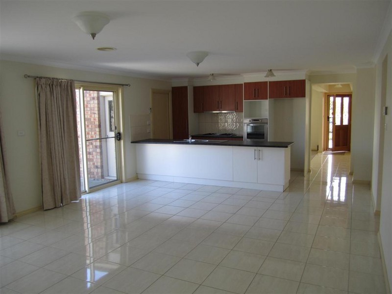 57C CHARTER ROAD EAST, Sunbury VIC 3429