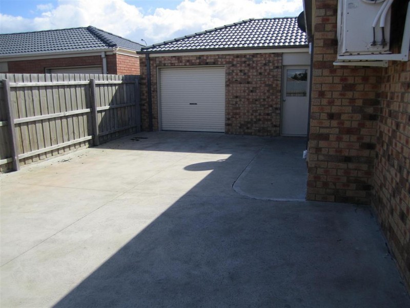 57C CHARTER ROAD EAST, Sunbury VIC 3429
