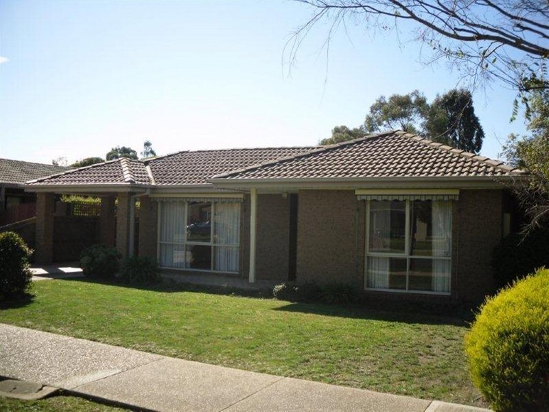 29 Muirfield Drive, Sunbury VIC 3429