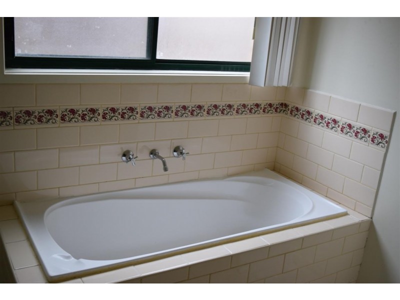 1/47 Dyson Drive, Sunbury VIC 3429